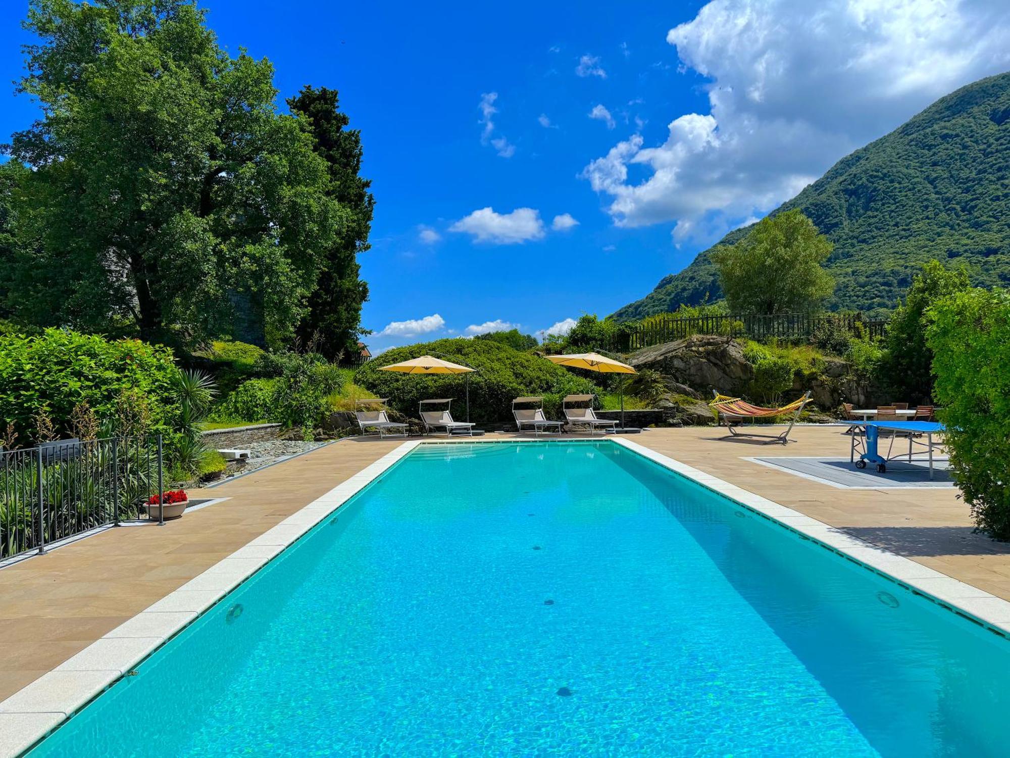 The Comfortable House With Big Pool In The Center Of Mergozzo Exterior foto